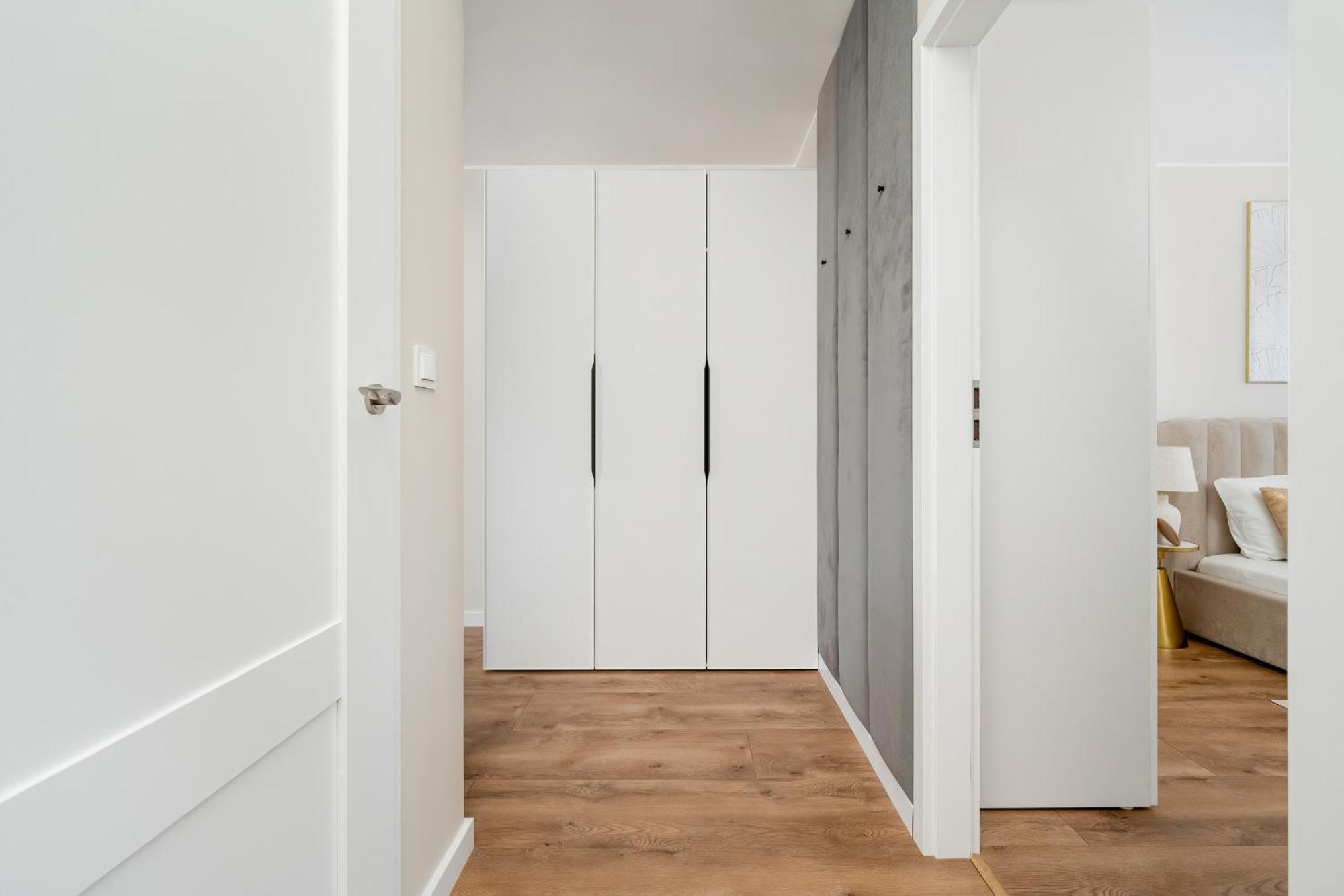 Piekny Apartament Wichrowa - 2 Sypialnie Free Garage Wroclaw By Noclegi Renters Eksteriør bilde