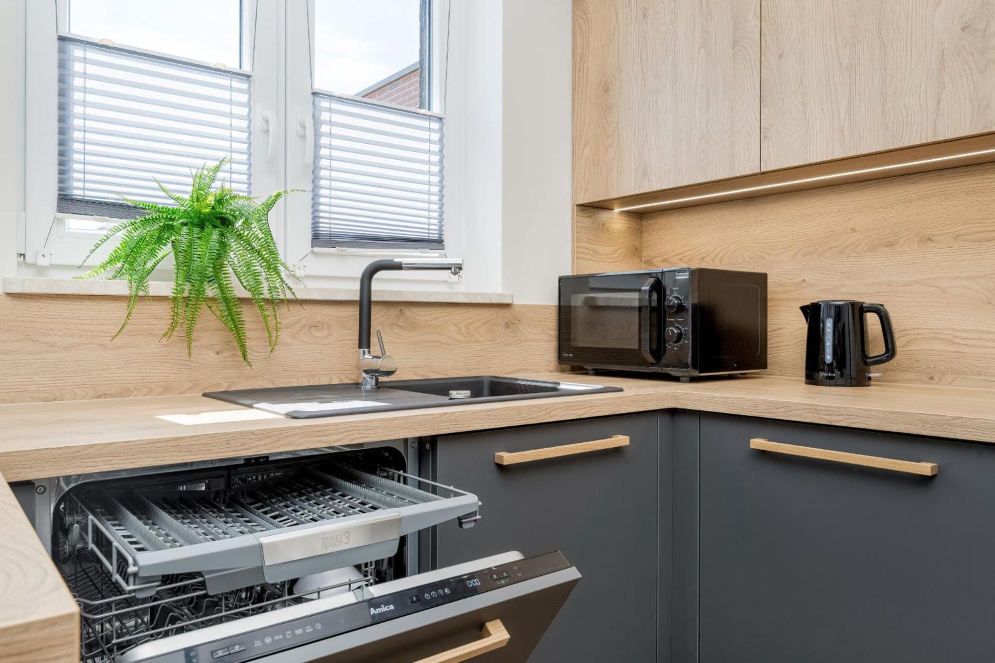 Piekny Apartament Wichrowa - 2 Sypialnie Free Garage Wroclaw By Noclegi Renters Eksteriør bilde