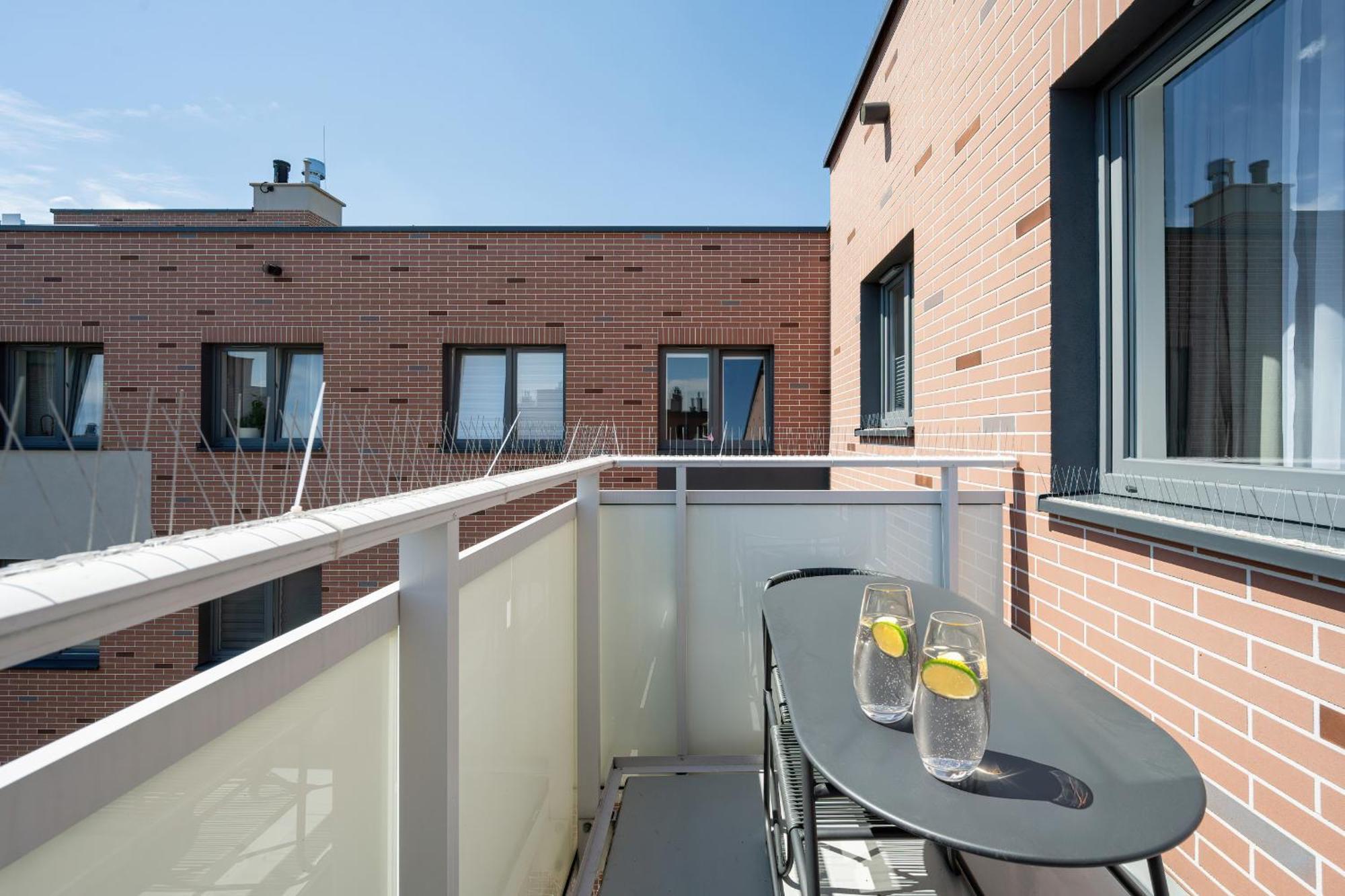 Piekny Apartament Wichrowa - 2 Sypialnie Free Garage Wroclaw By Noclegi Renters Eksteriør bilde